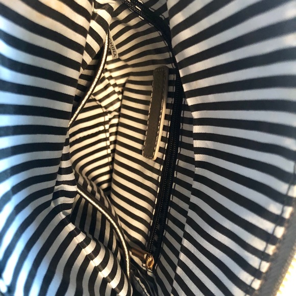 Crossbody Formal Purse - Picture 4 of 4